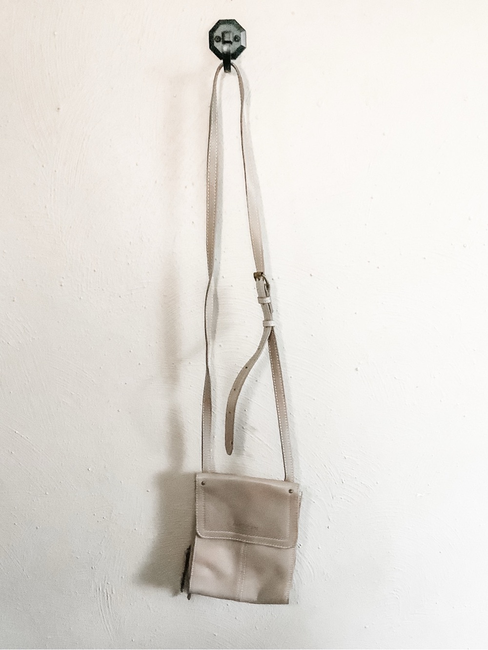American Leather Co Kansas Crossbody Bag